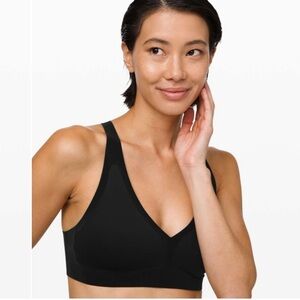 Lululemon Regenerate Bra Black Velvet Trim and Lace Size Small